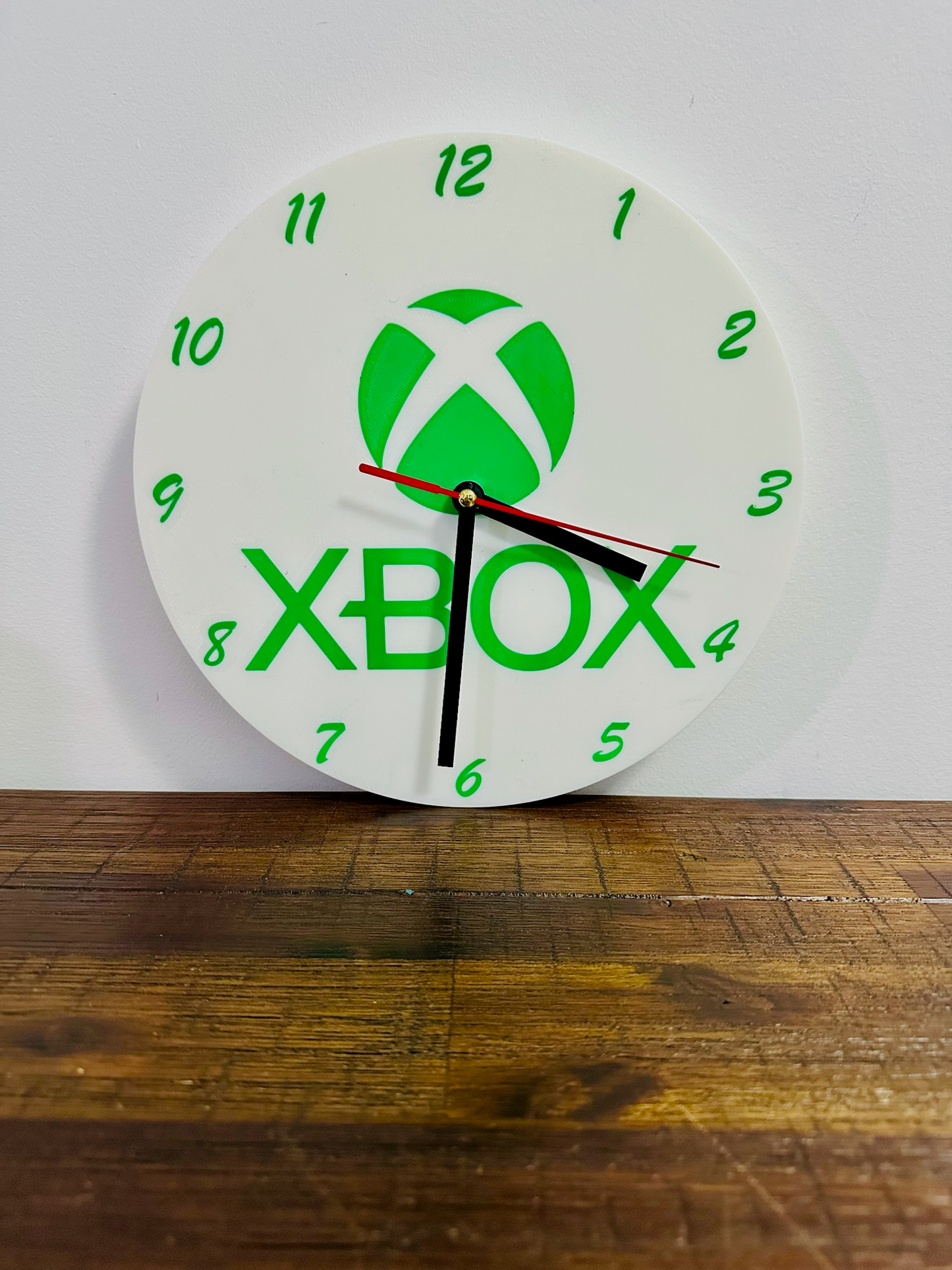 Xbox Clock - Silent Mechanism and easy to hang