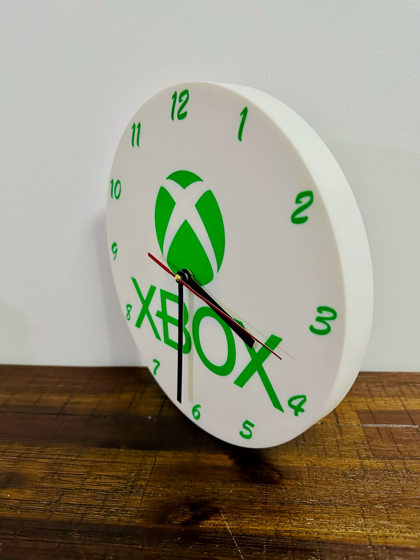 Xbox Clock - Silent Mechanism and easy to hang
