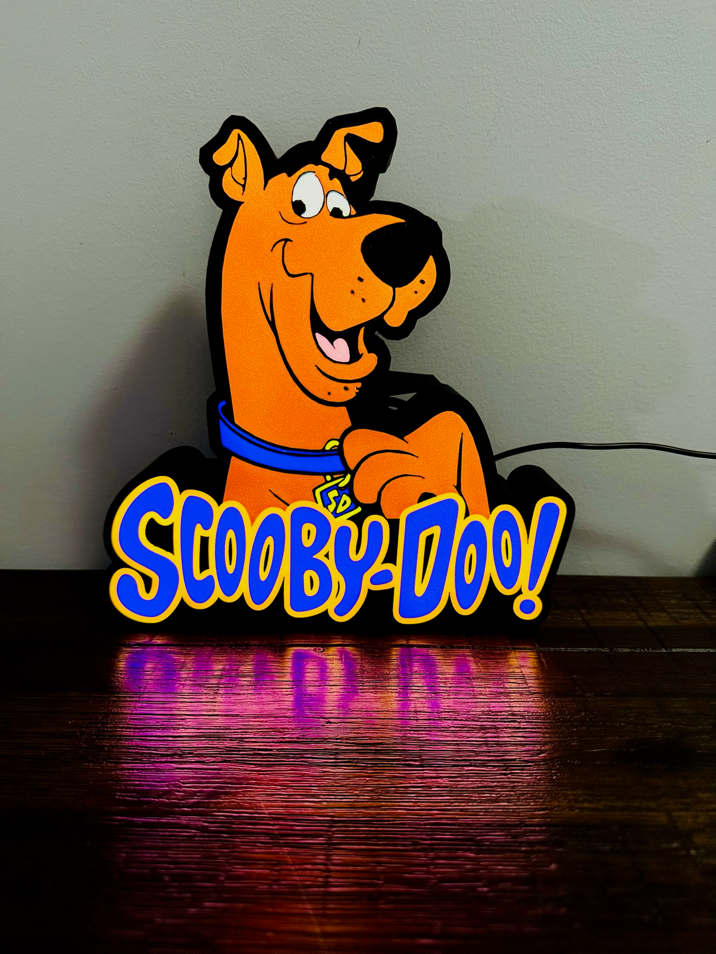 Scooby Doo y logotipo: letrero iluminado con alimentación por USB