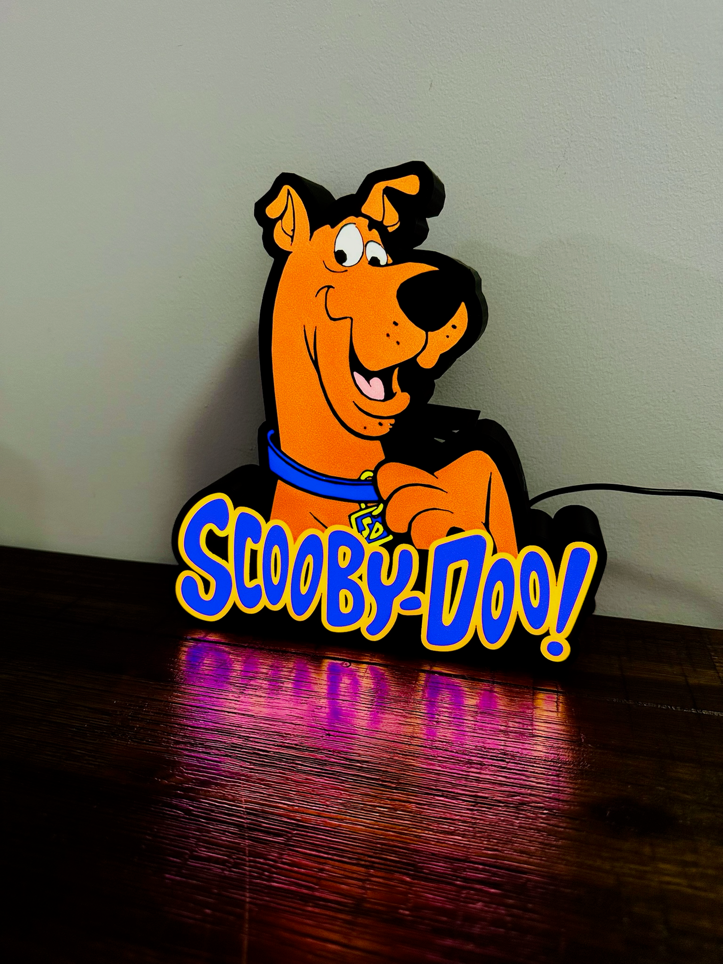 Scooby Doo y logotipo: letrero iluminado con alimentación por USB