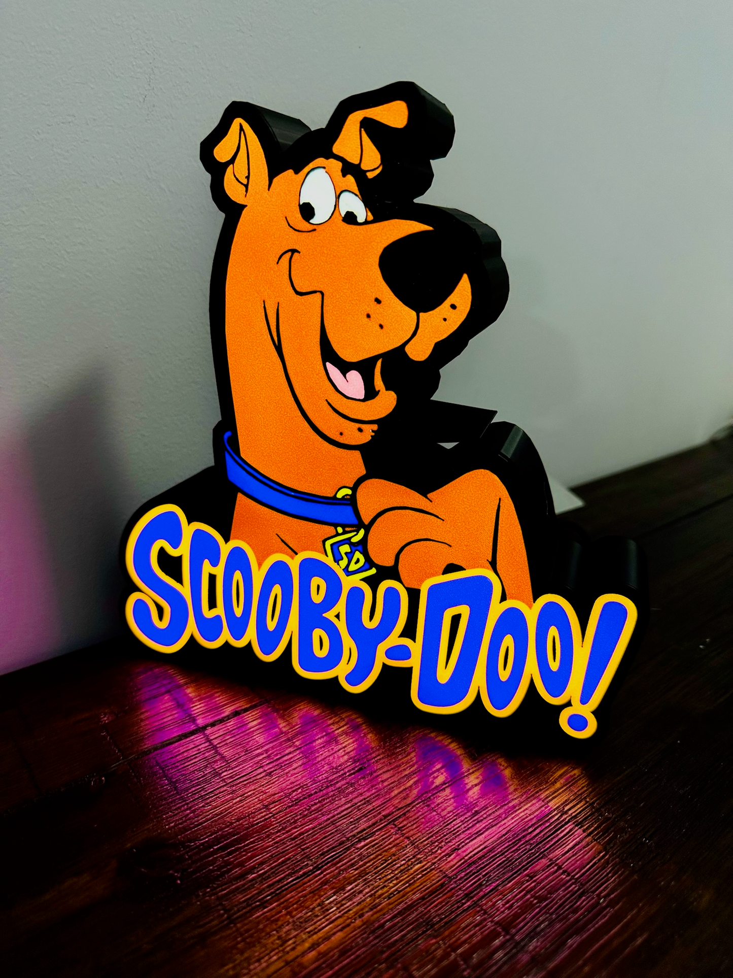 Scooby Doo y logotipo: letrero iluminado con alimentación por USB