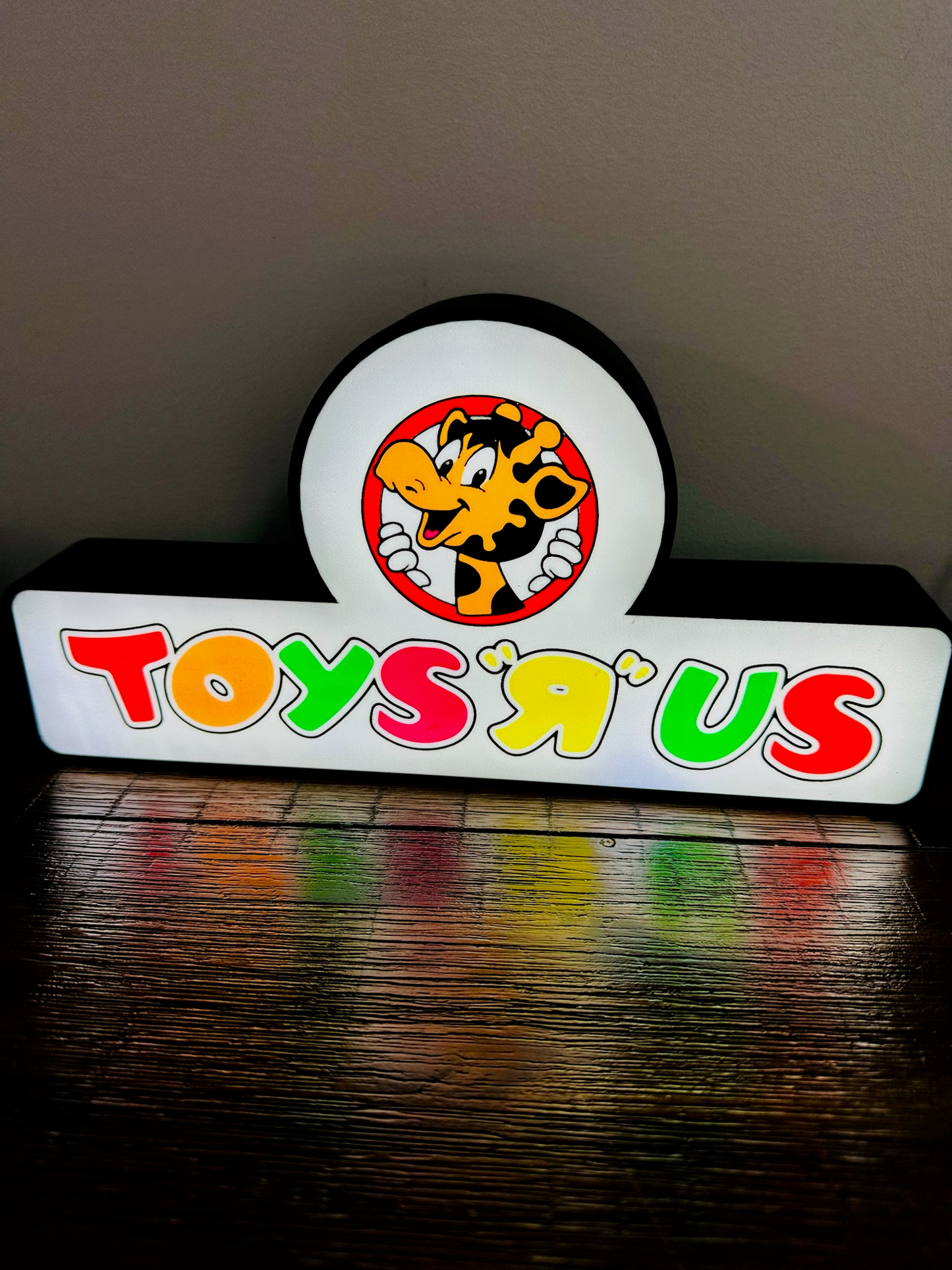 Toys R Us Vintage Shop Brand Logo - Light Up Logo/Wall Art