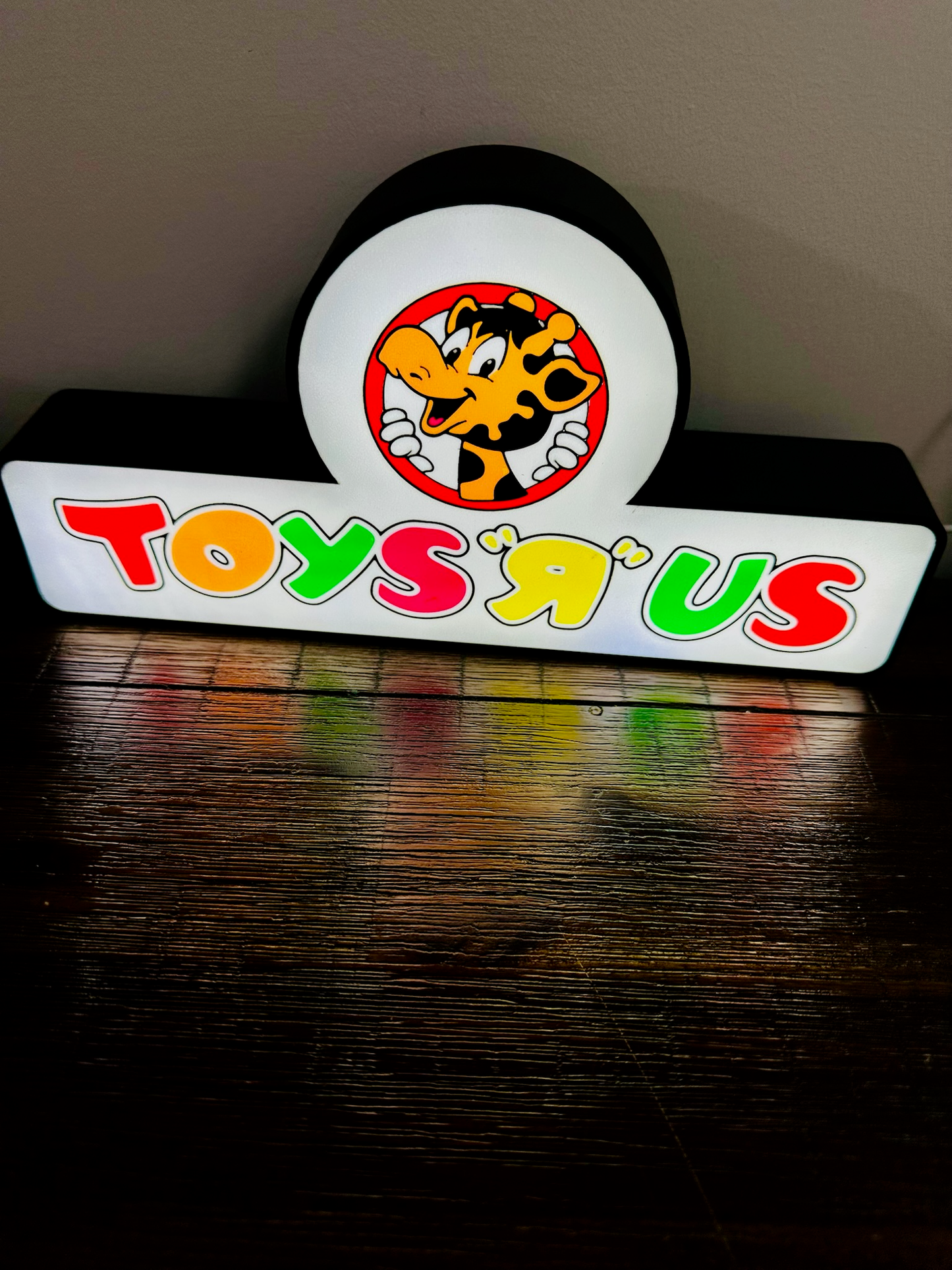 Toys R Us Vintage Shop Brand Logo - Light Up Logo/Wall Art