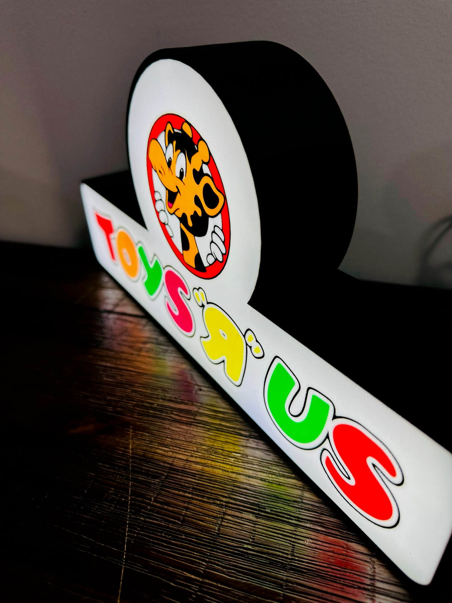 Toys R Us Vintage Shop Brand Logo - Light Up Logo/Wall Art