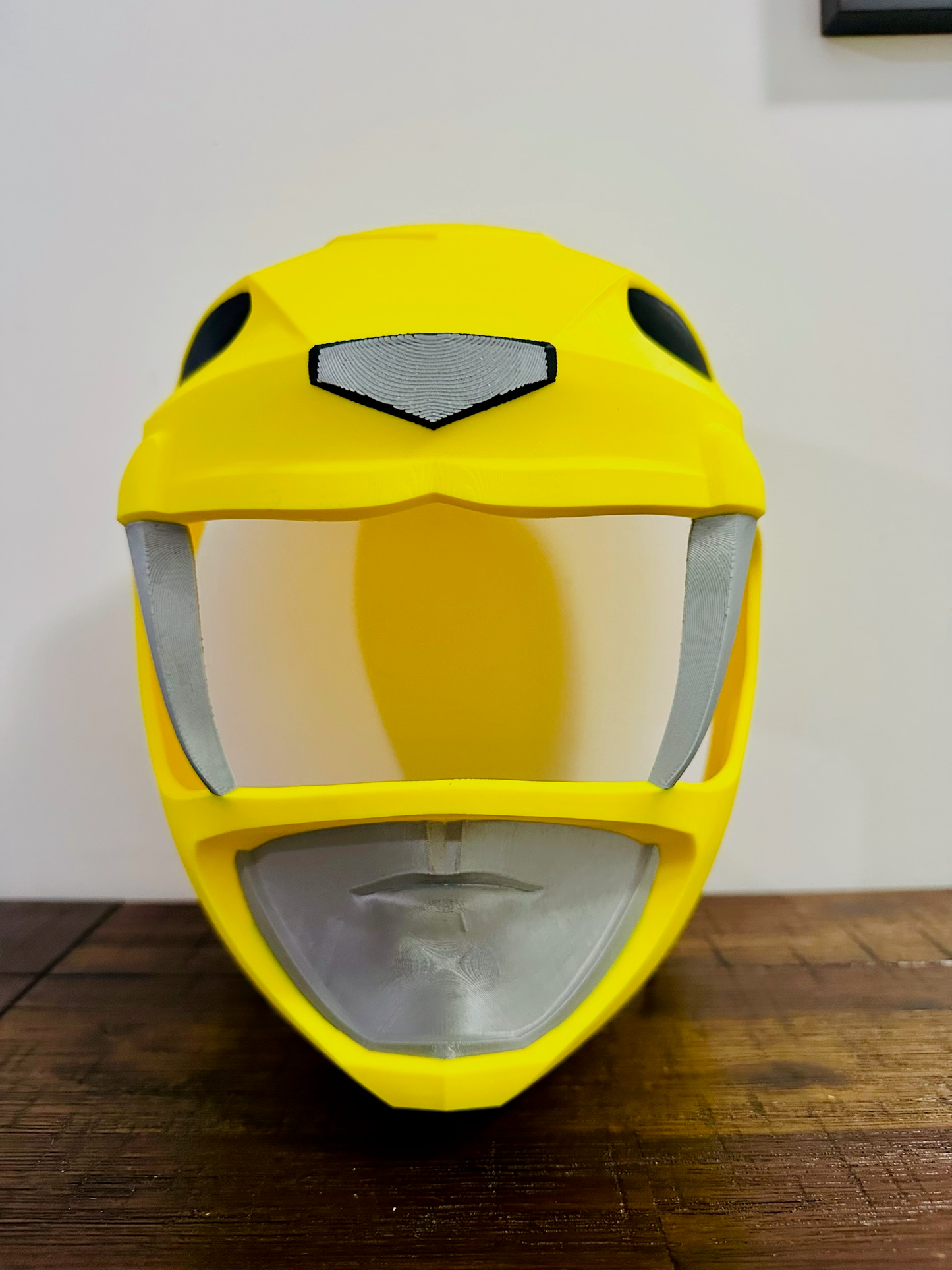 Yellow Mighty Morphin Power Rangers Helmet - Cosplay Kit / Full Size Decoration
