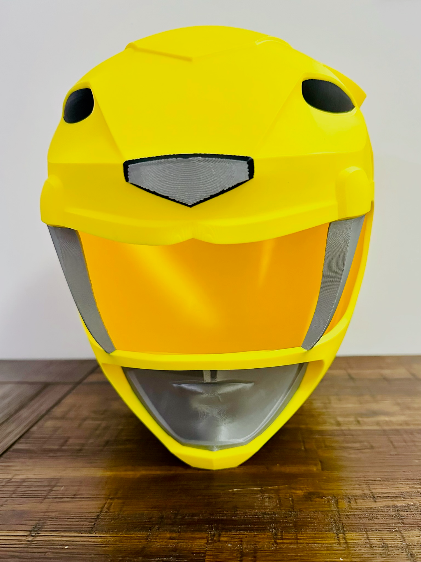 Yellow Mighty Morphin Power Rangers Helmet - Cosplay Kit / Full Size Decoration