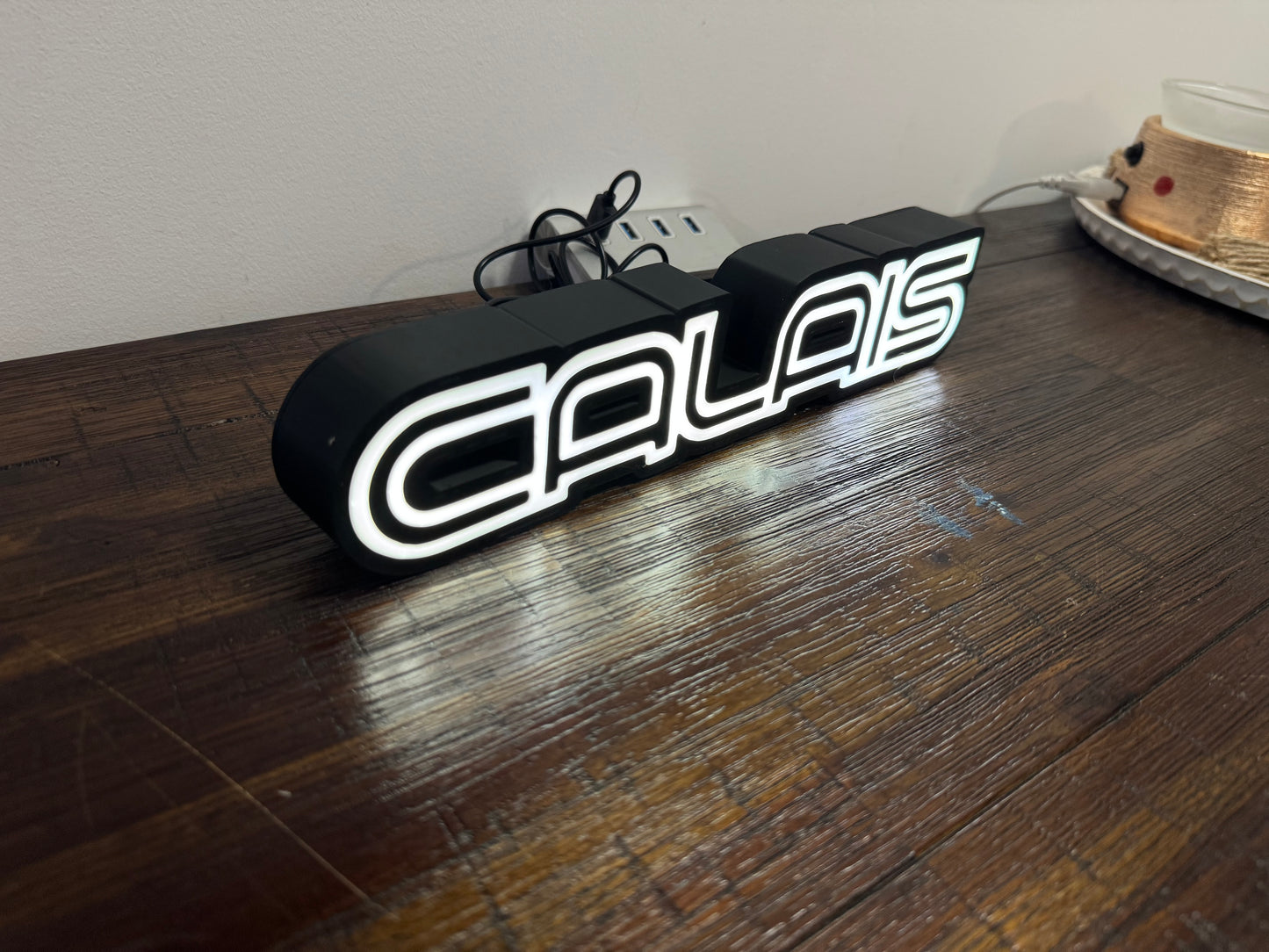 Holden Calais Badge Logo - Light Up Artwork / Wall Art / Sign