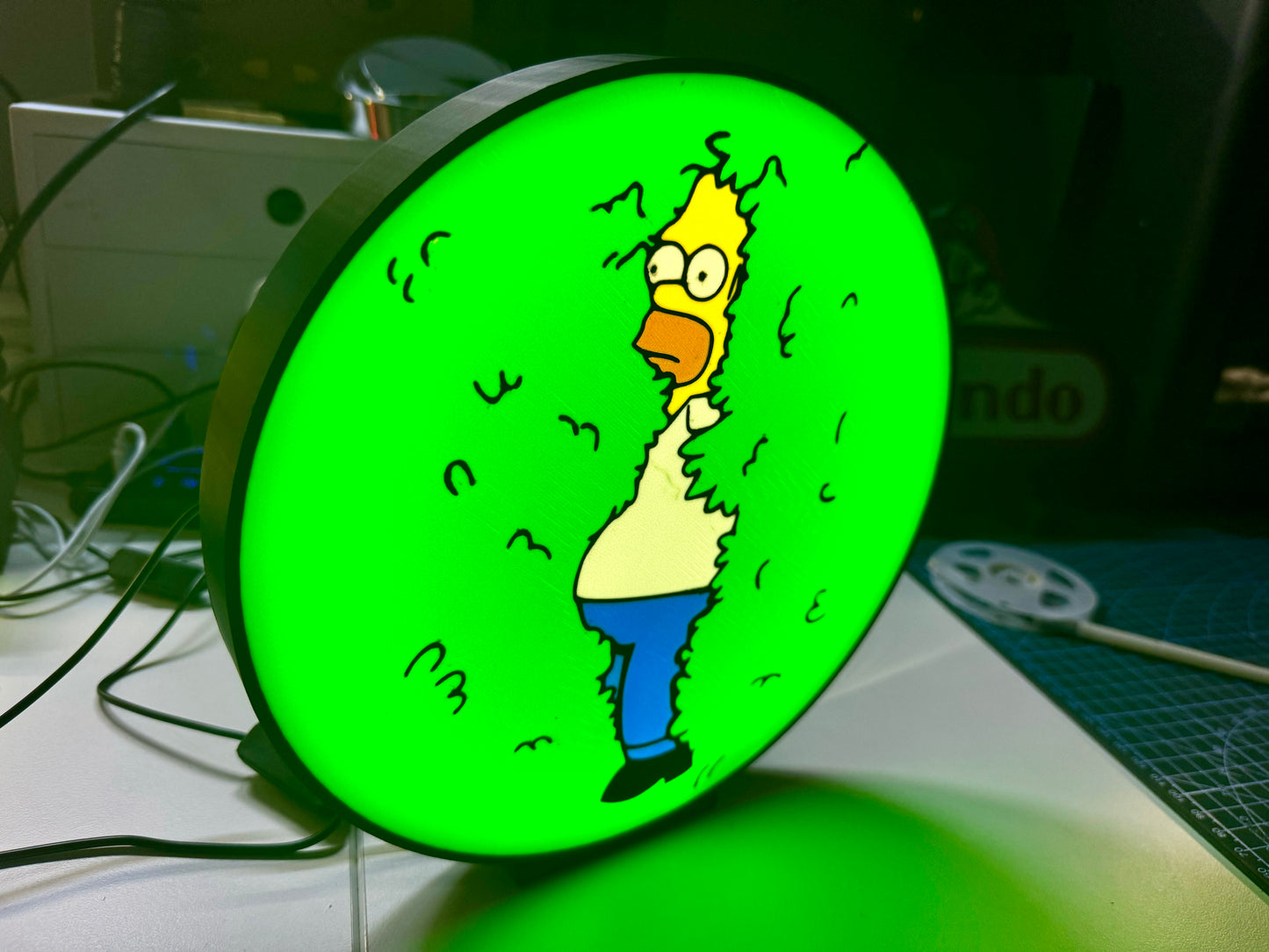 Homer Simpson - Hedge Light - Large round USB Powered Light - Michael's 3D World