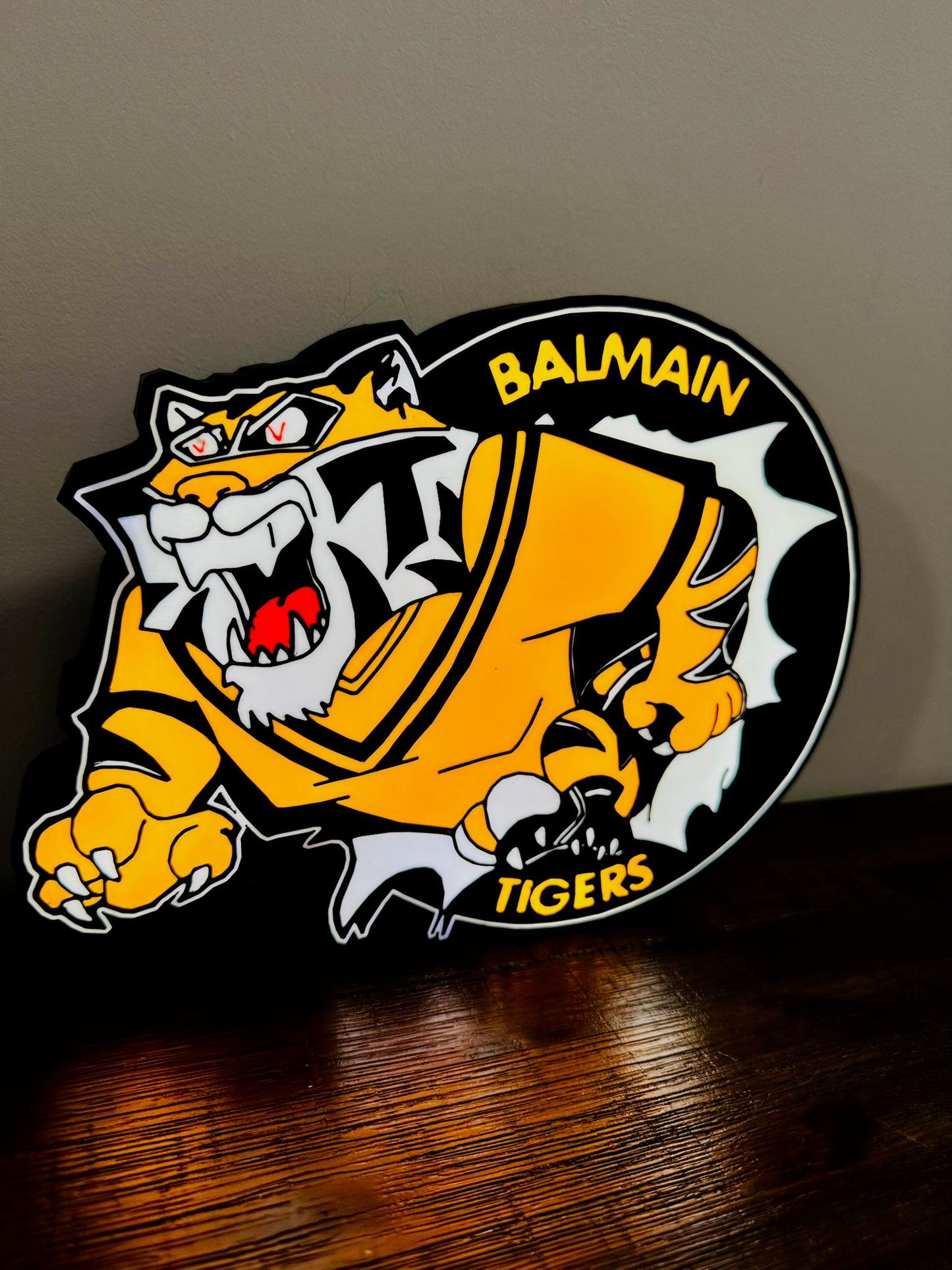 Balmain Tigers – Beleuchtetes Logo/Schild – Stromversorgung über USB