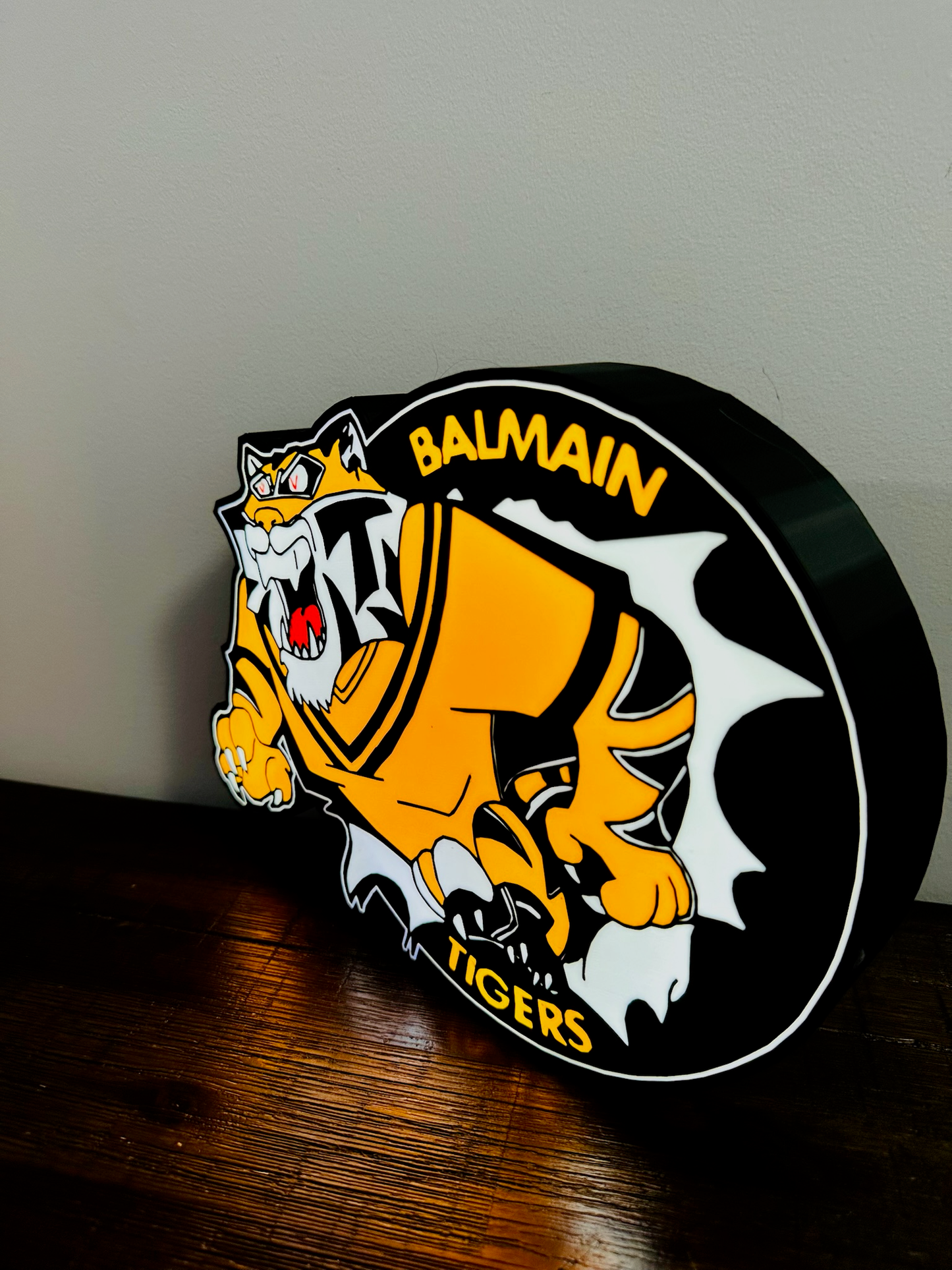 Balmain Tigers – Beleuchtetes Logo/Schild – Stromversorgung über USB
