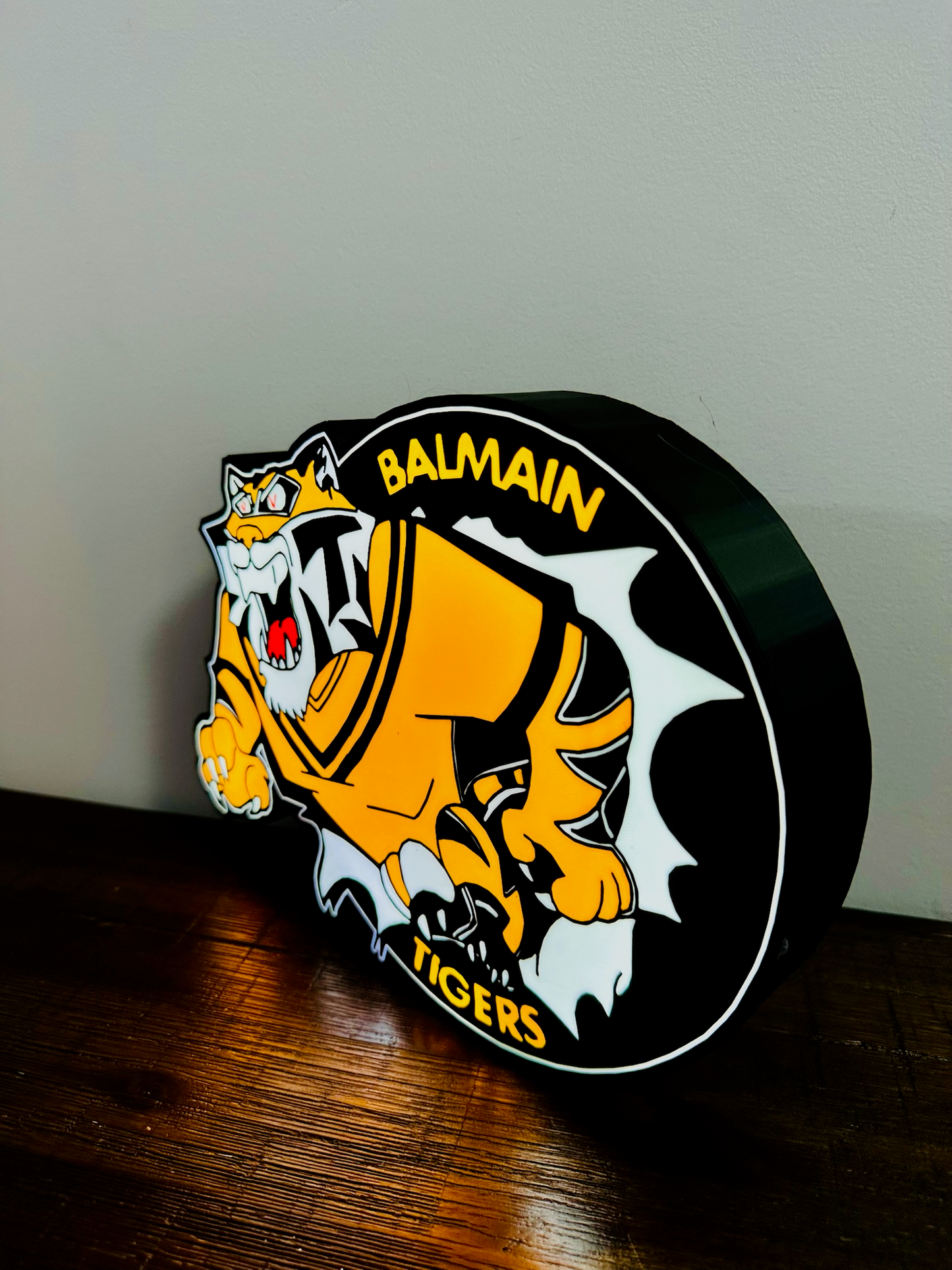 Balmain Tigers – Beleuchtetes Logo/Schild – Stromversorgung über USB