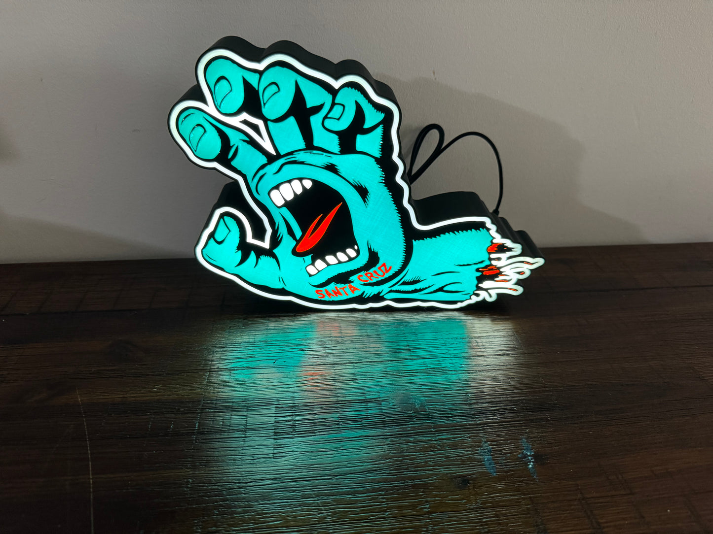Santa Cruz - Light Up Logo - Screaming Hand - USB Powered