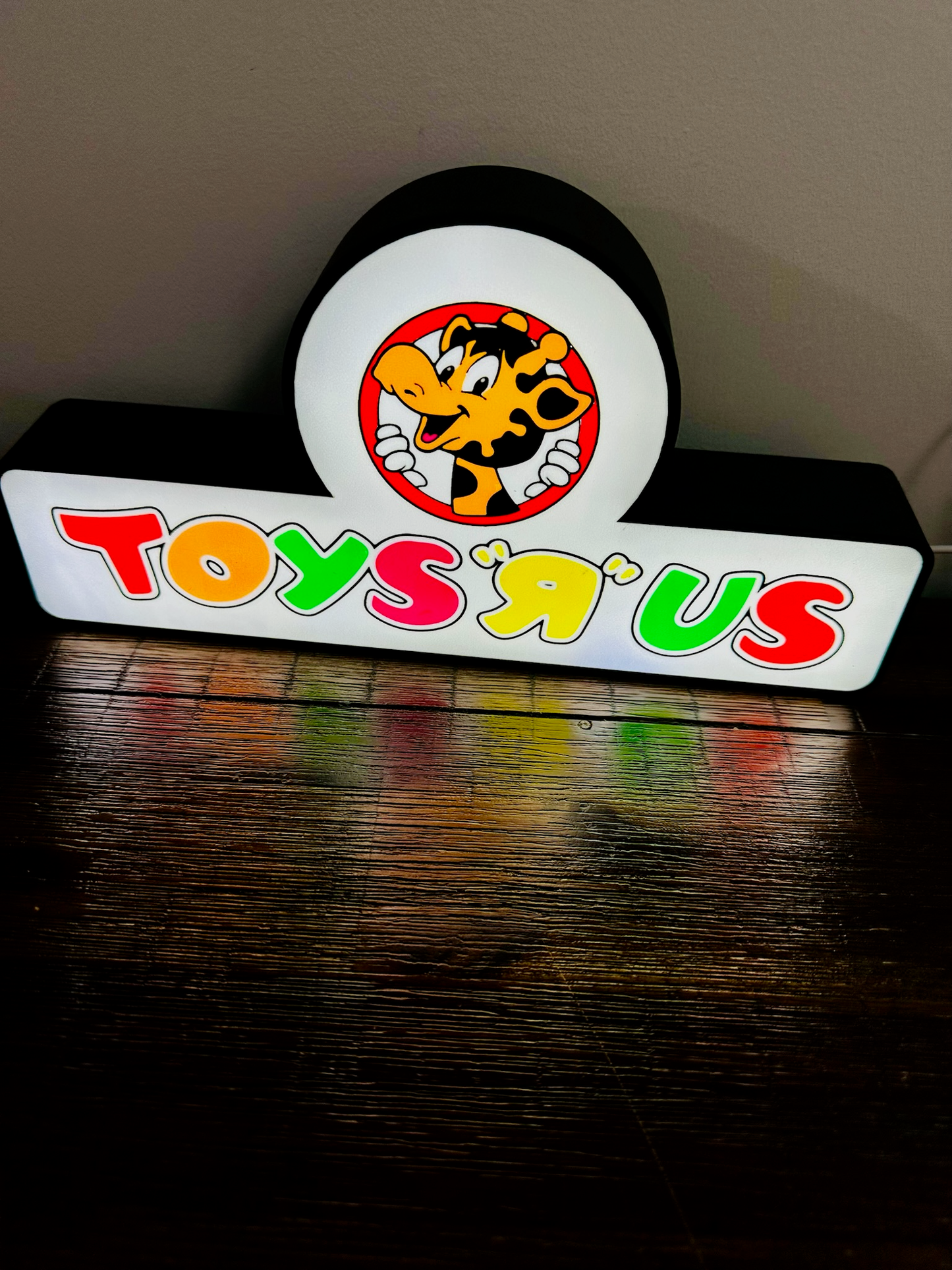 Toys R Us Vintage Shop Brand Logo - Light Up Logo/Wall Art