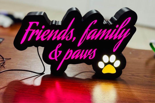 Light up: Friends, Family & Paws - Michael's 3D World